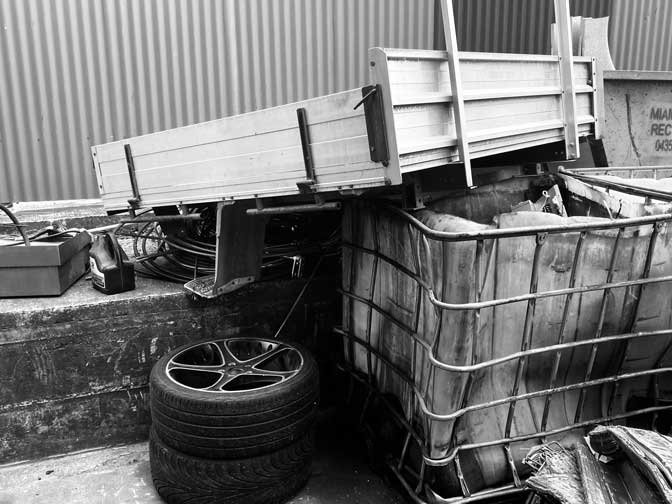 Mobile Scrap Metal Dealer